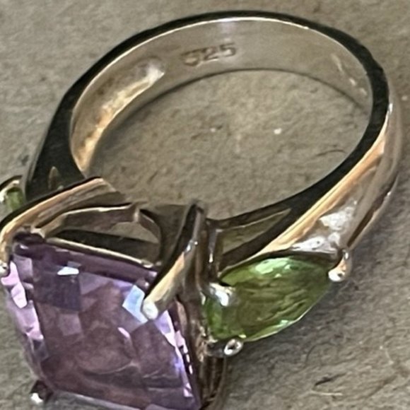 LG Rose de France Amethyst & Peridot Cocktail Ring a Heavy Sterling Silver Ring - Picture 5 of 13